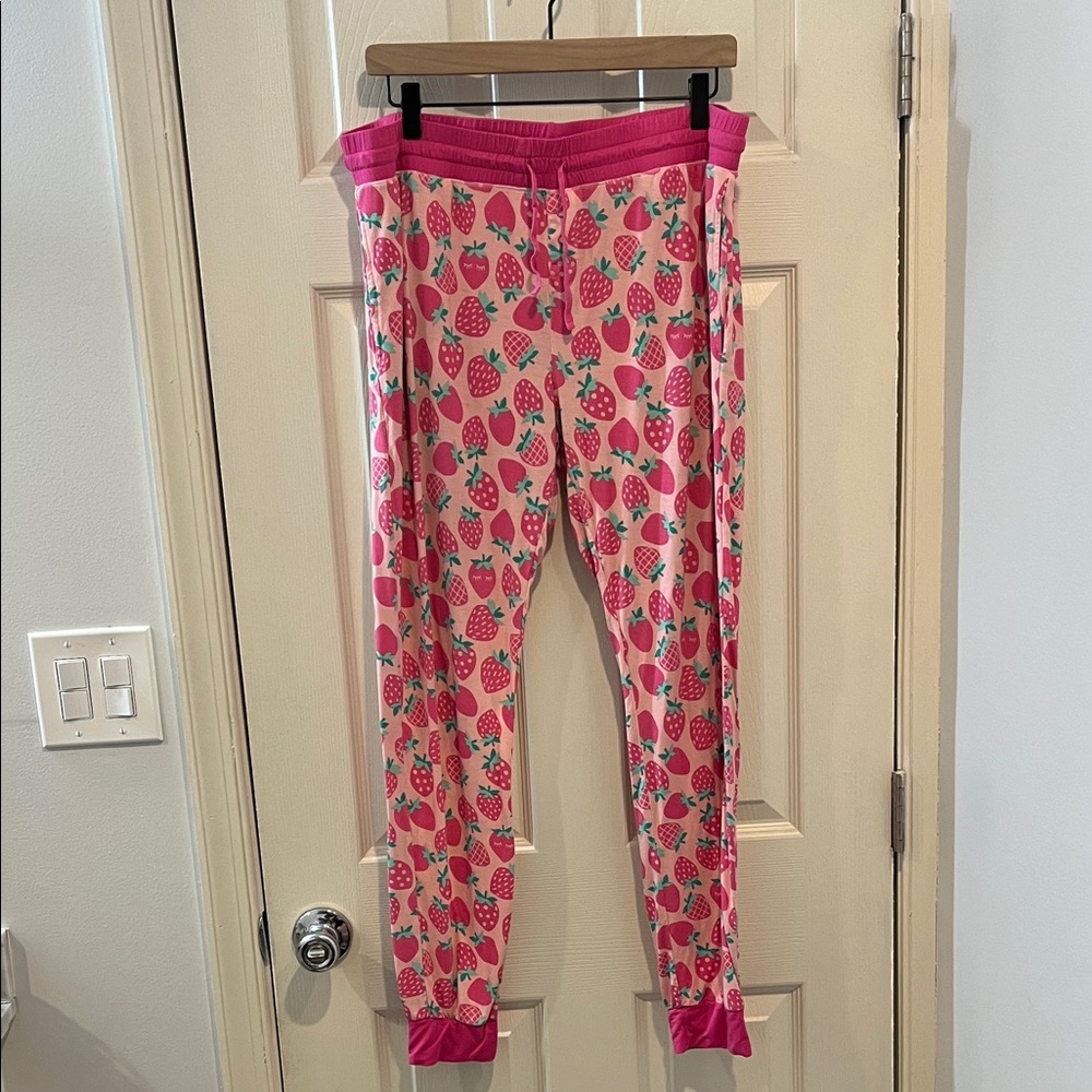 Women’s Little Sleepies Strawberry Jogger Pant